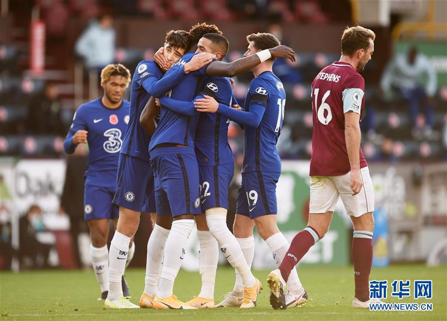 教练的悉心 教练的悉心