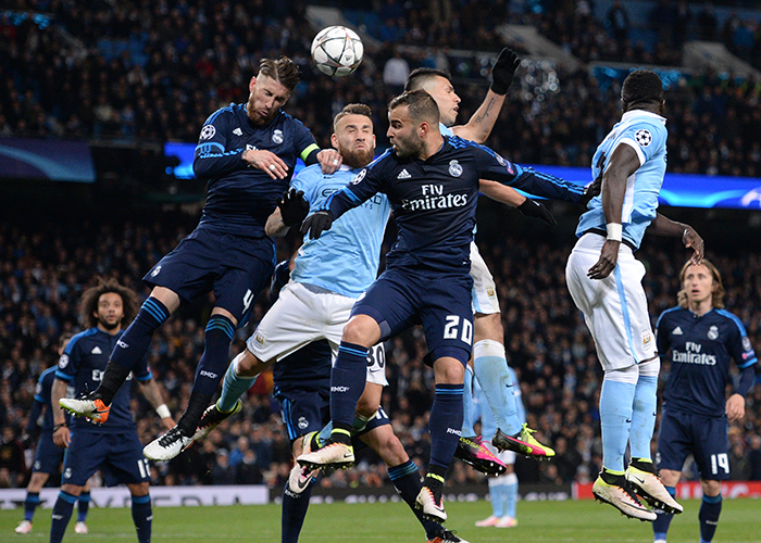 对手外线投 对手外线投